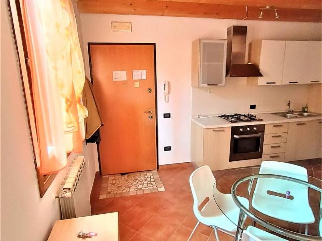 Appartamento in affitto a Adria RO
