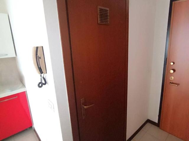 Appartamento in affitto a Adria RO