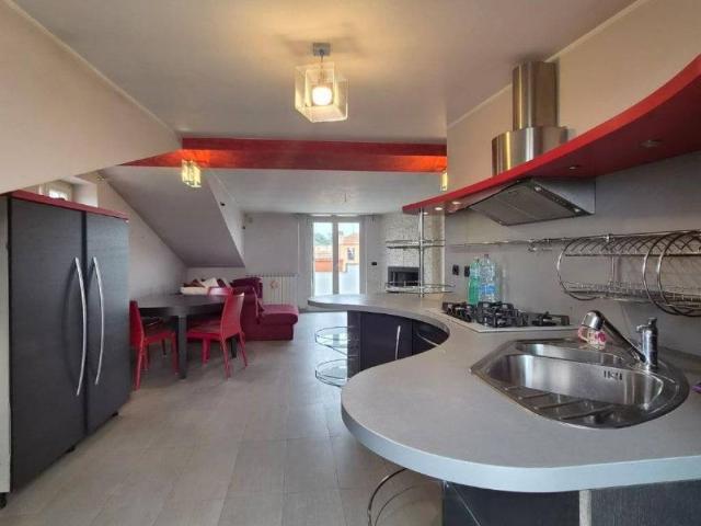 Appartamento in affitto a Albano Laziale RM