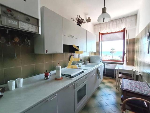 Appartamento in affitto a Albenga SV