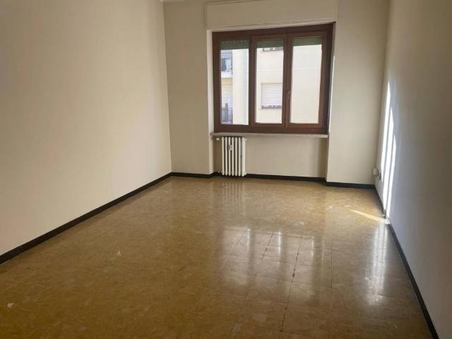 Appartamento in affitto a Alessandria AL