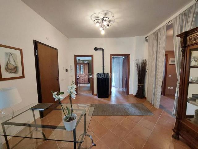 Appartamento in affitto a Allumiere RM
