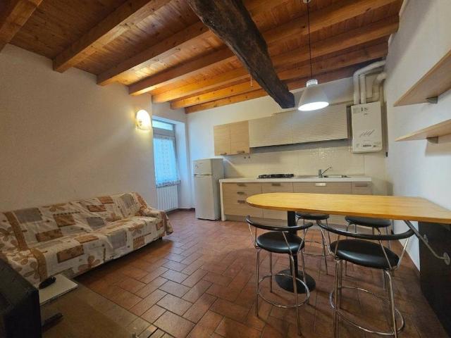 Appartamento in affitto a Almenno San Bartolomeo BG