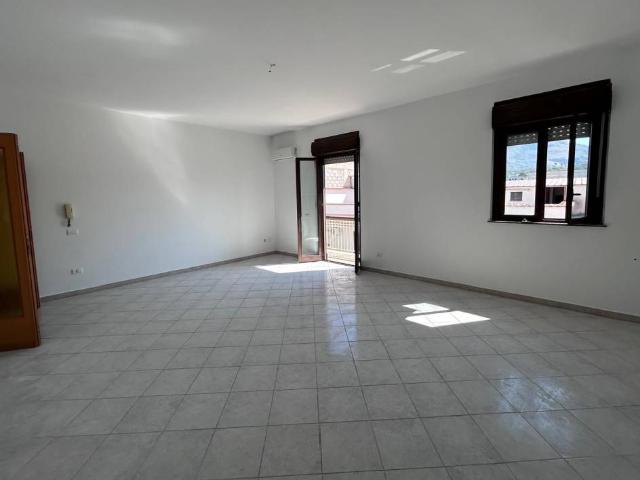 Appartamento in affitto a Altavilla Milicia PA