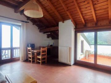 Appartamento in affitto a Alta Valle Intelvi CO