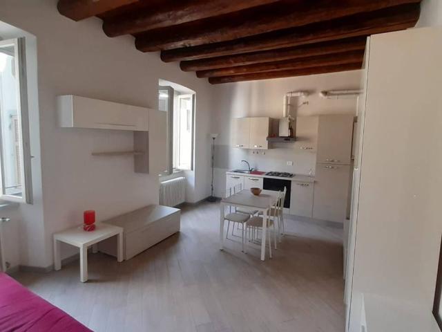 Appartamento in affitto a Alzano Lombardo BG