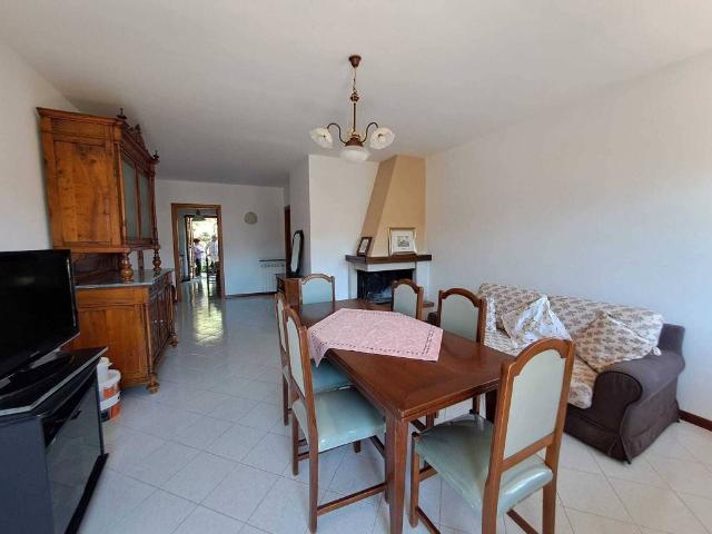 Appartamento in affitto a Amelia TR