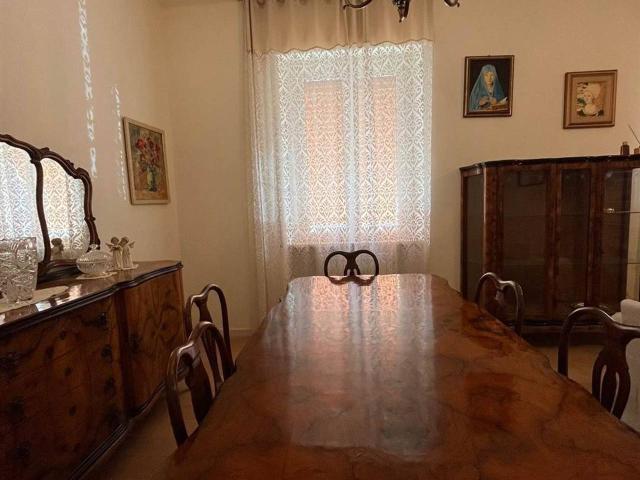 Appartamento in affitto a Ancona
