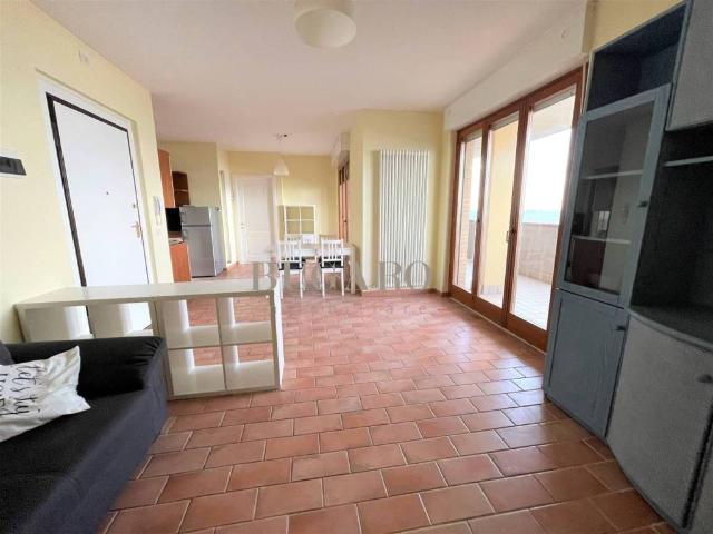 Appartamento in affitto a Ancona AN