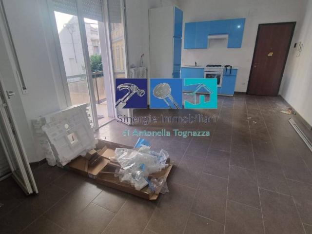 Appartamento in affitto a Ancona AN