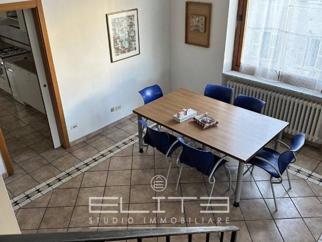 Appartamento in affitto a Ancona AN