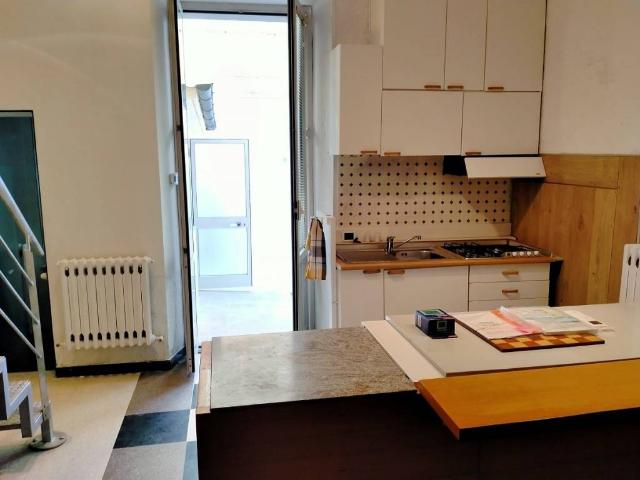 Appartamento in affitto a Ancona AN
