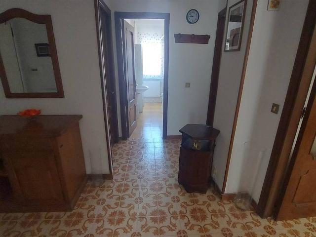 Appartamento in affitto a Ancona AN