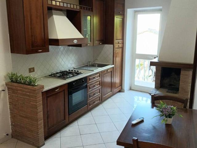 Appartamento in affitto a Anguillara Sabazia RM