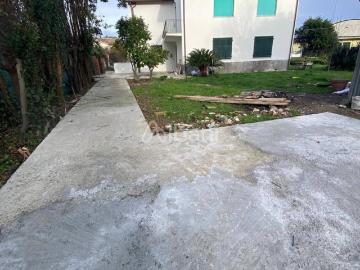 Appartamento in affitto a Arcola SP