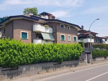 Appartamento in affitto a Arcore MB