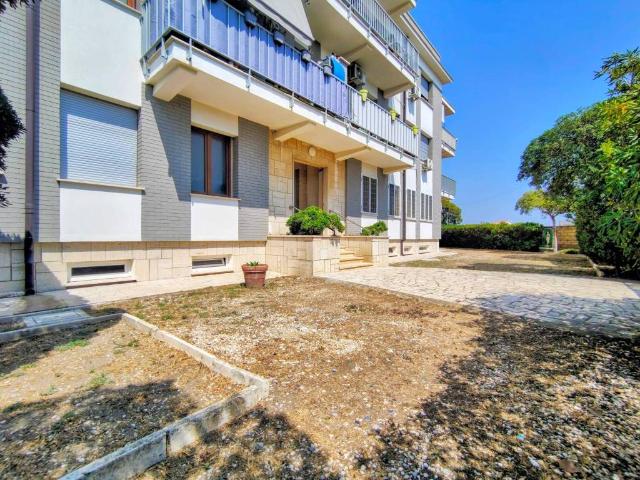 Appartamento in affitto a Ardea RM
