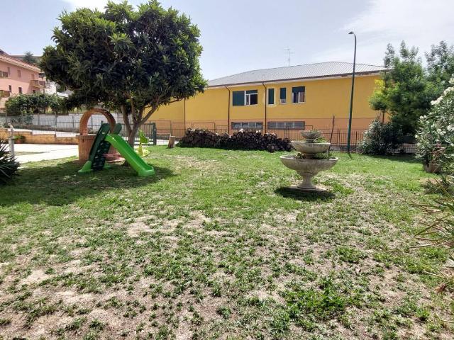 Appartamento in affitto a Ariano Irpino, via villa caracciolo