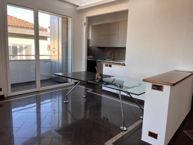 Appartamento in affitto a Arona NO