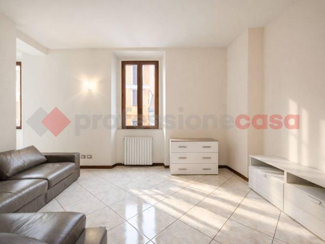 Appartamento in affitto a Arona NO