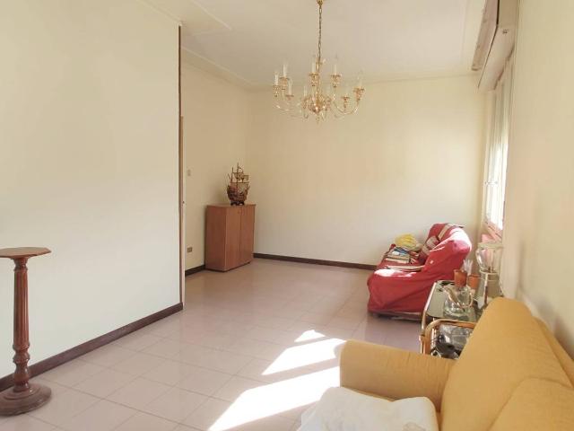 Appartamento in affitto a Ascoli Piceno, Borgo Solest