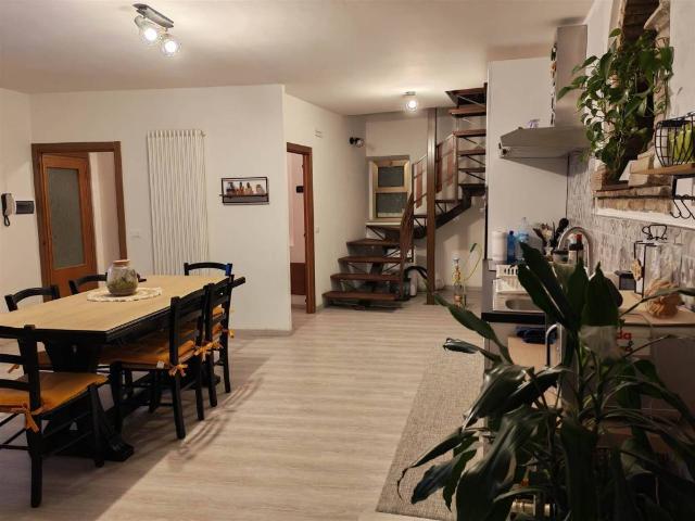Appartamento in affitto a Assisi PG