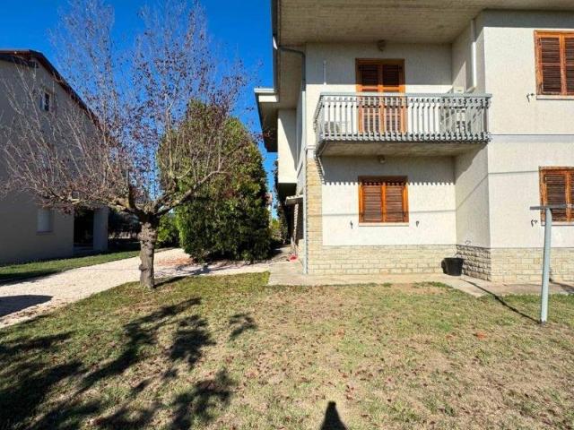Appartamento in affitto a Assisi PG