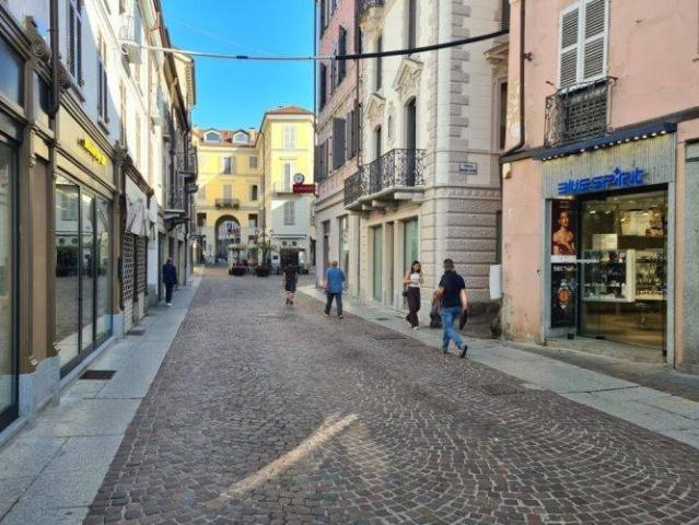 Appartamento in affitto a Asti AT
