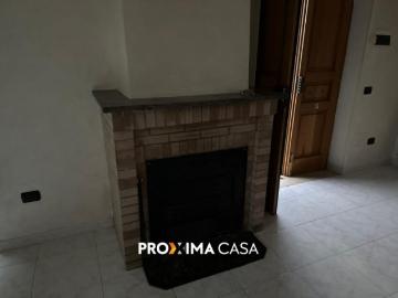 Appartamento in affitto a Buccino via Giannini 1, box, caminetto, centrale TrovaCasa