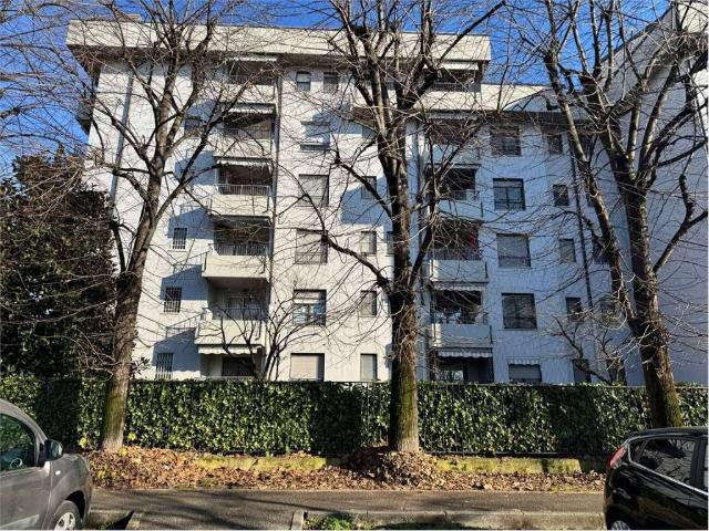 Appartamento in affitto a Buccinasco MI