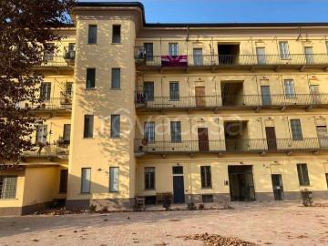 Appartamento in affitto a Buccinasco via Vigevanese, 3, arredato, posto auto, box TrovaCasa