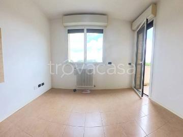 Appartamento in affitto a Budrio via Ugo Lenzi, non arredato/vuoto, giardino, posto auto TrovaCasa