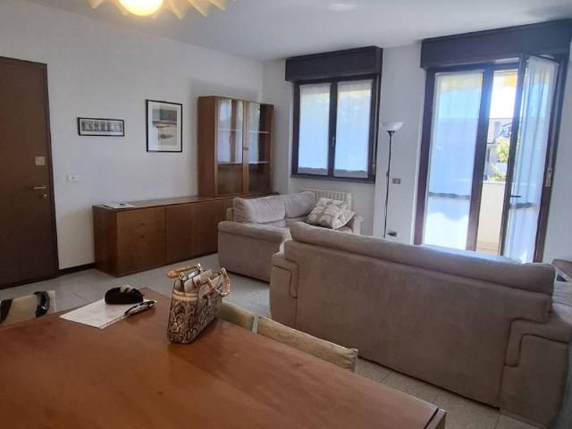 Appartamento in affitto a Busnago MB