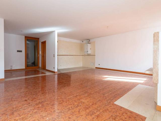 Appartamento in affitto a Bussolengo VR