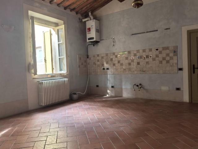 Appartamento in affitto a Buti PI