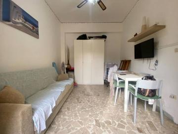 Appartamento in affitto a Bacoli NA