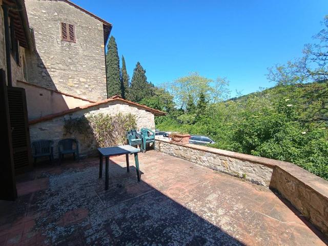 Appartamento in affitto a Bagno a Ripoli FI