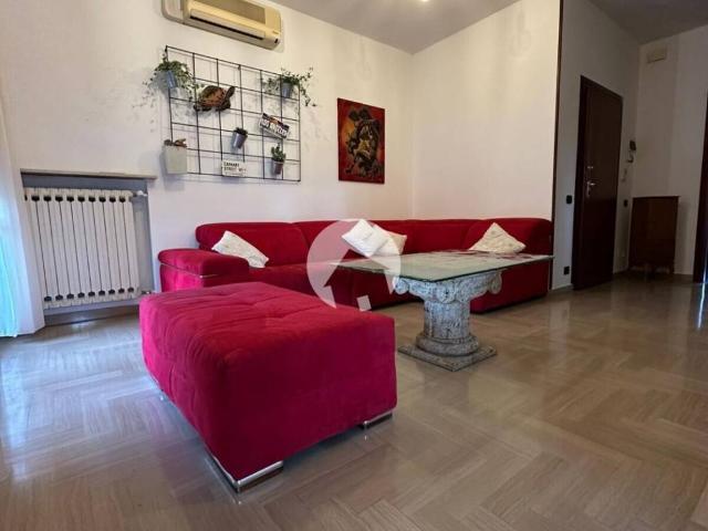 Appartamento in affitto a Bagnolo in Piano RE