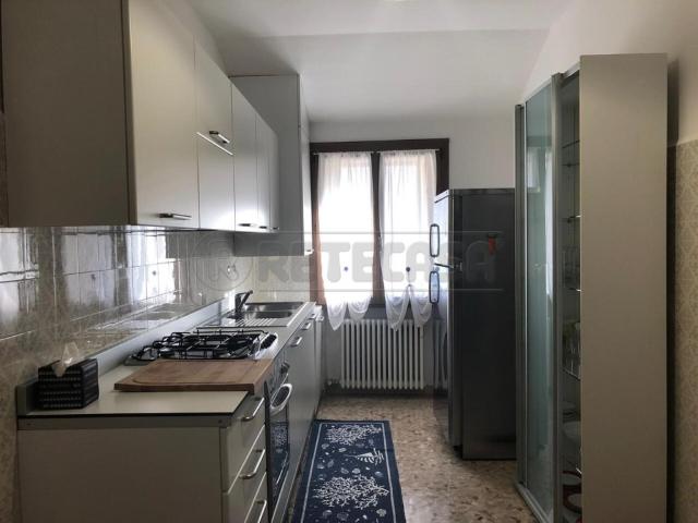 Appartamento in affitto a Bassano del Grappa via Brocchi, 12, arredato, ultimo piano, centrale TrovaCasa