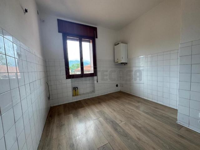 Appartamento in affitto a Bassano del Grappa, non arredato/vuoto, box, vista panoramica TrovaCasa