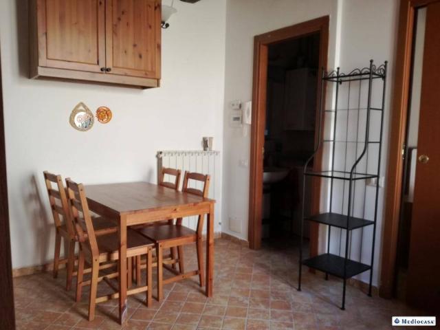 Appartamento in affitto a Bastia Umbra via Clitunno, arredato, travi a vista, centrale TrovaCasa