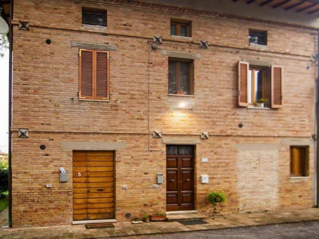 Appartamento in affitto a Bastia Umbra PG