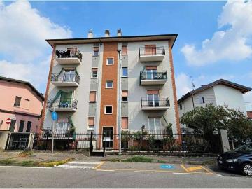 Appartamento in affitto a Bareggio MI