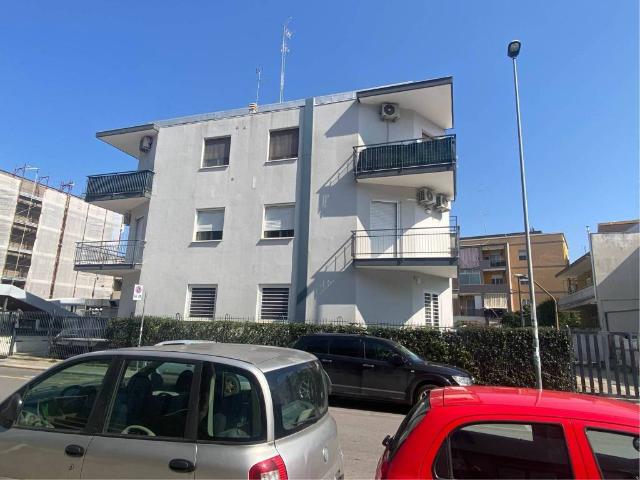 Appartamento in affitto a Bari BA