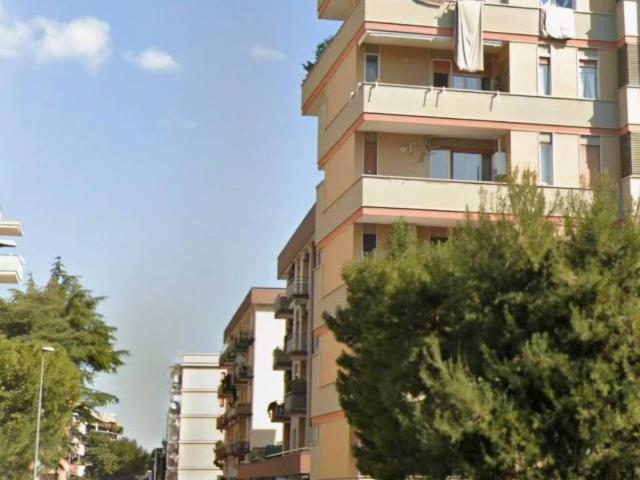 Appartamento in affitto a Bari BA
