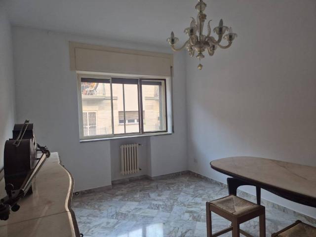 Appartamento in affitto a Bari BA