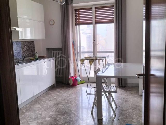 Appartamento in affitto a Bari via Giuseppe Zanardelli, 24, arredato, luminoso, balcone TrovaCasa