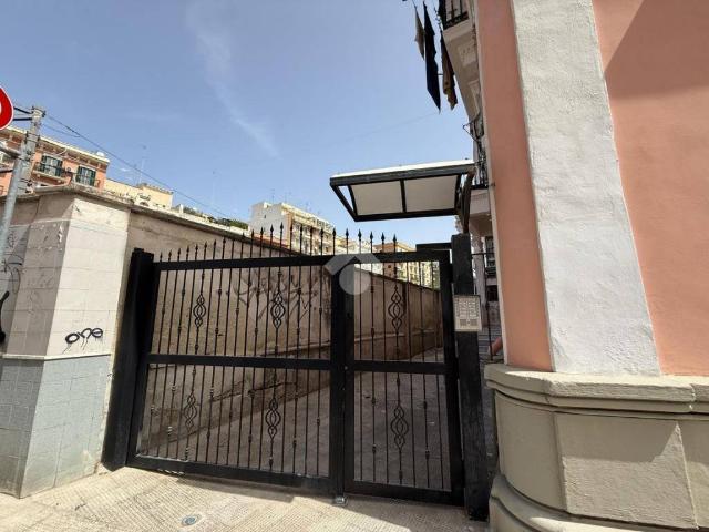 Appartamento in affitto a Bari via tunisi, 1, non arredato/vuoto, ascensore, luminoso TrovaCasa