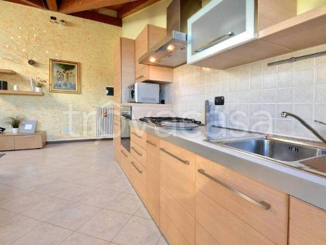 Appartamento in affitto a Bellusco