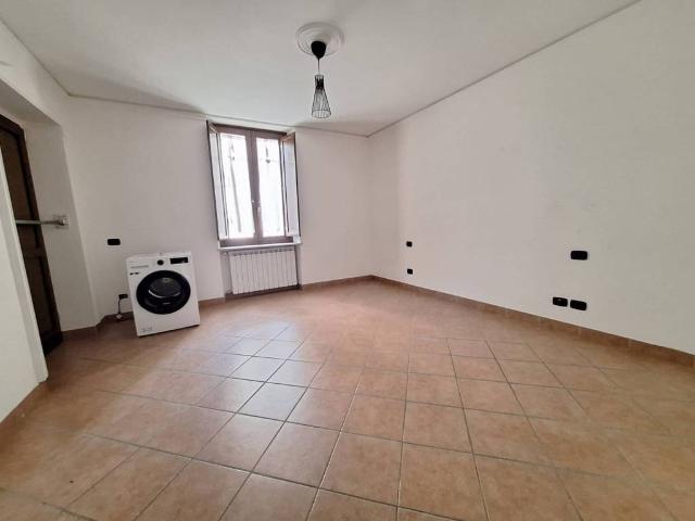 Appartamento in affitto a Benevento via Bagni, terrazzo, immobile di prestigio, parzialmente arredato TrovaCasa
